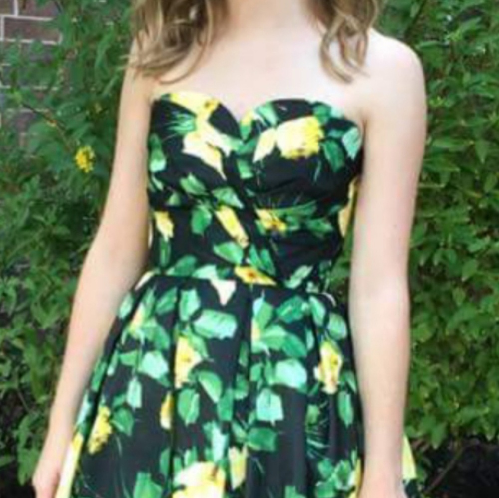 Sherri Hill cocktail or homecoming dress